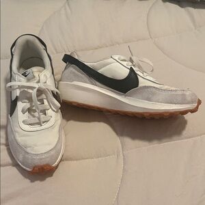 Nike White and Gray Sneakers with Black